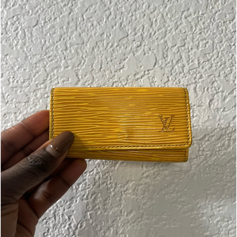 Yellow Louis Vuitton Epi leather 4 key holder available😍